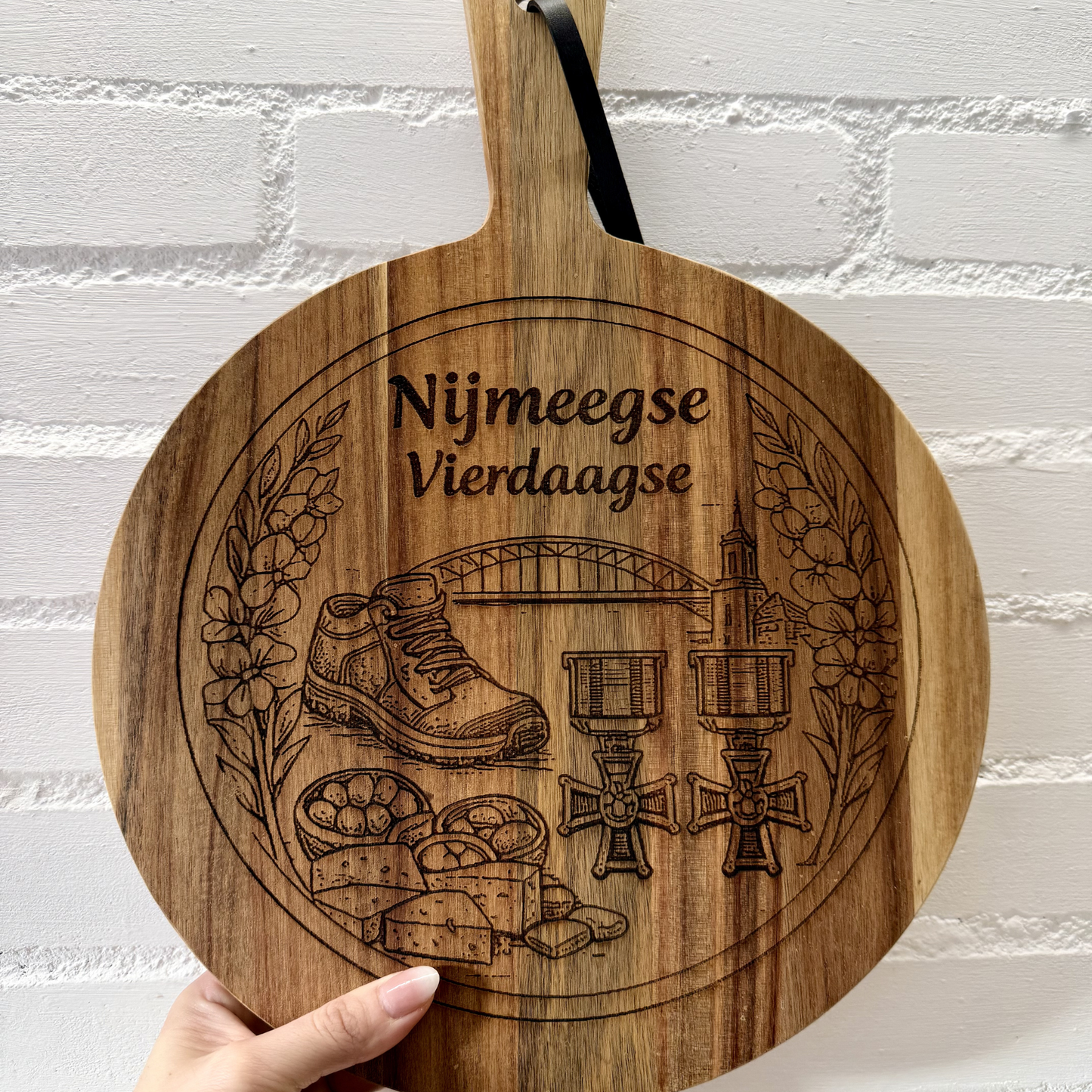 Nijmeegse Vierdaagse - Traditie - Borrelplank