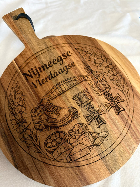 Nijmeegse Vierdaagse - Traditie - Borrelplank