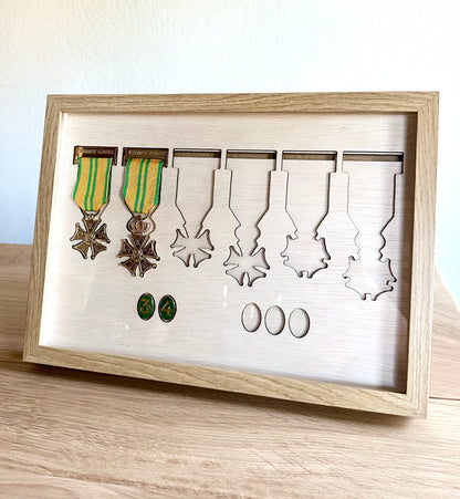 Medaillehouder Nijmeegse Vierdaagse - 25 keer/30 keer/40 keer/45 keer/49 keer - groot